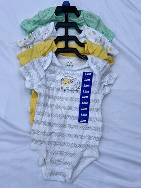 NWT Boys 12M Rococo 4 Piece Set — Sheep Moon Stars — Gender Neutral